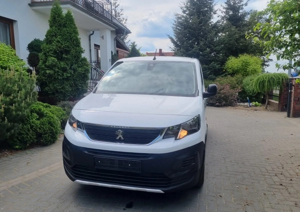 Peugeot Rifter cena 69900 przebieg: 30096, rok produkcji 2020 z Brzozów małe 154